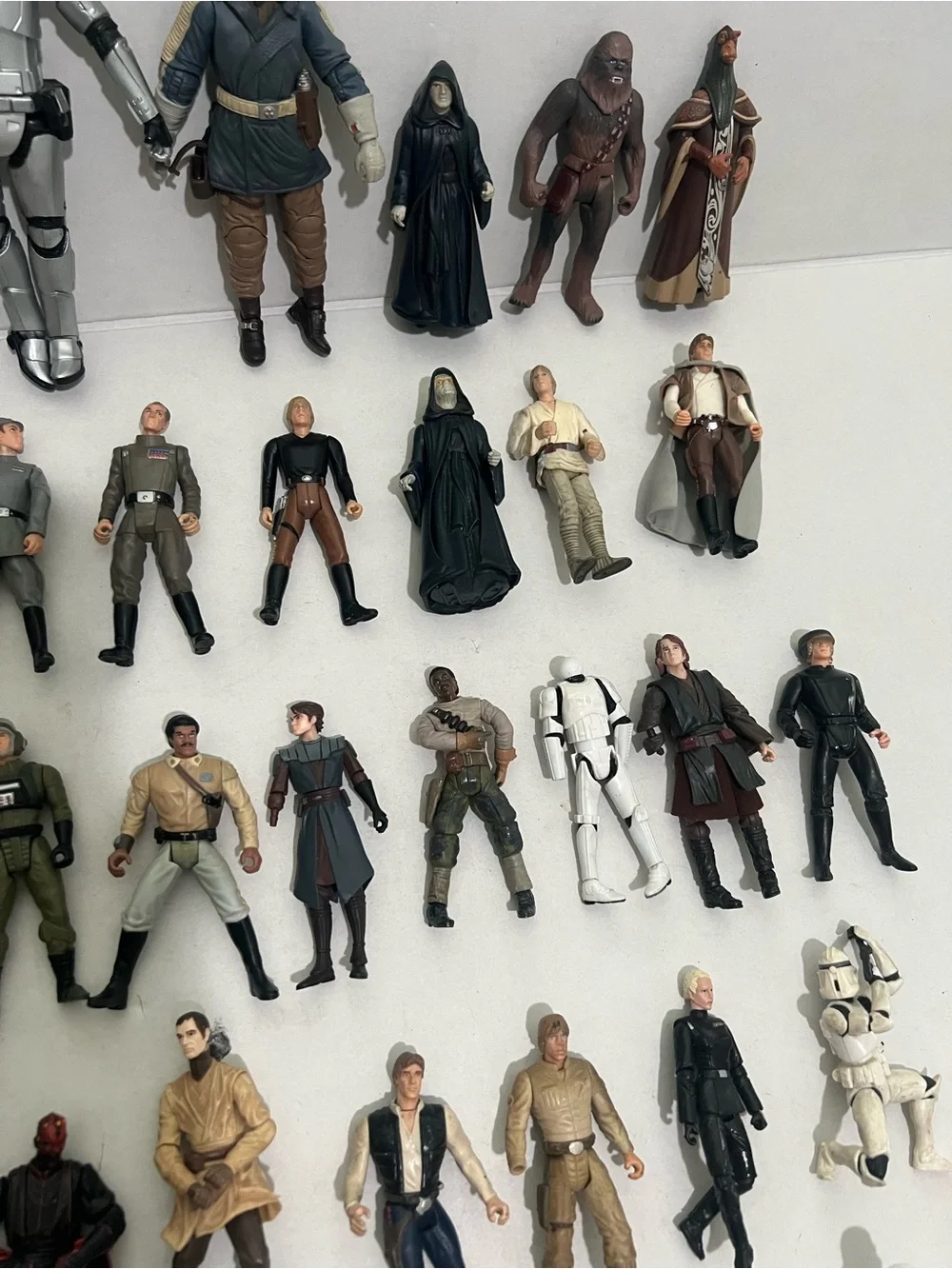 Star Wars Action Figure Lot - Black, Brown, White, Tan